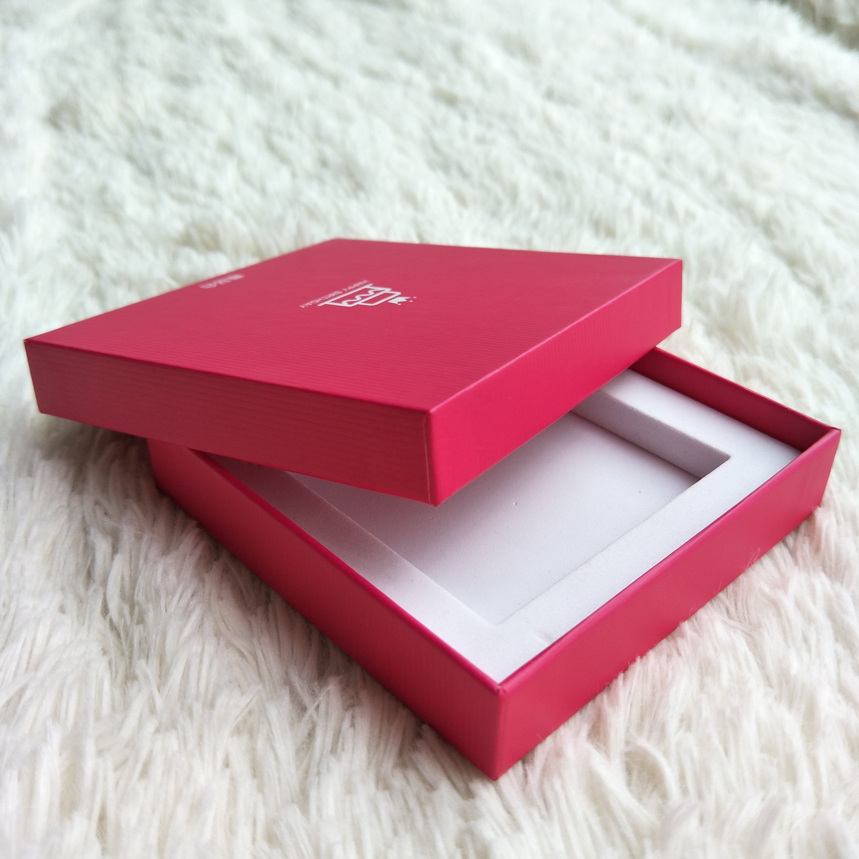 Luxury red pink cardboard nice box jewellery necklace ring packing custom logo gift paper jewelry box jewelry packaging