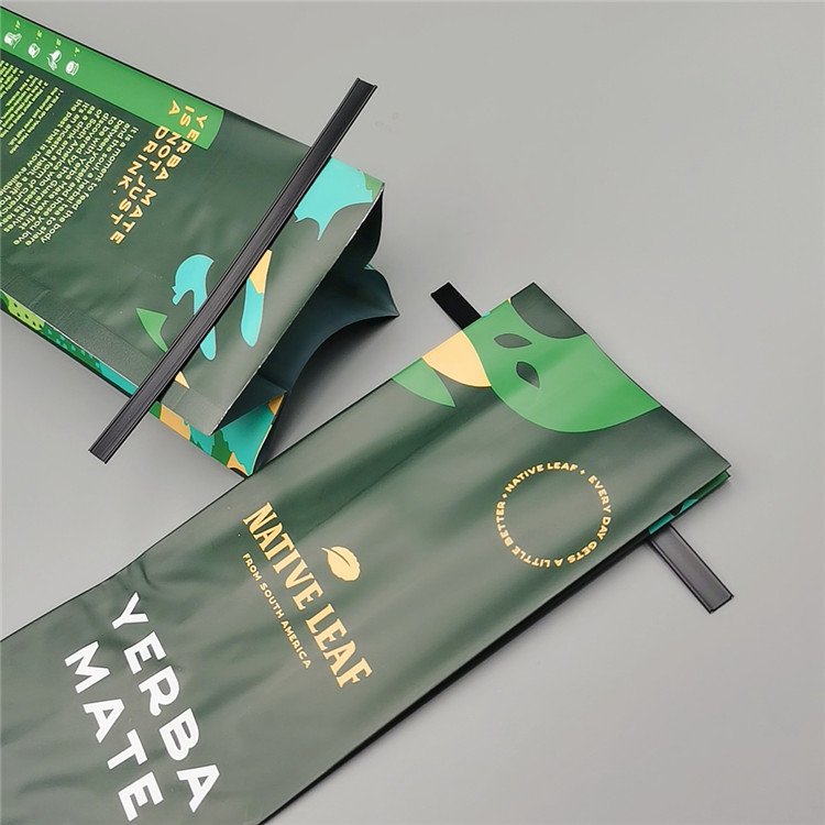 Customized Printed Biodegradable Kraft Paper Packaging Stand Up Zip lock Bag With Valve For Tea Coffee Bean 500g 12 oz 16 oz Bag