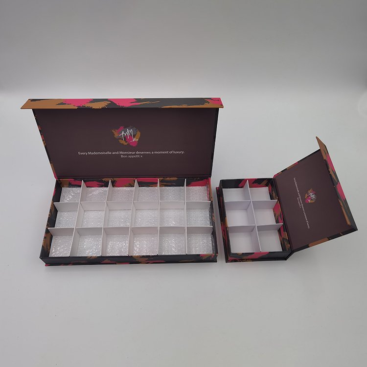Custom Colored Disposable Macaron Paper Box Durable Degrade for Gift Packaging Stamping Embossing Laminating Printing Handling