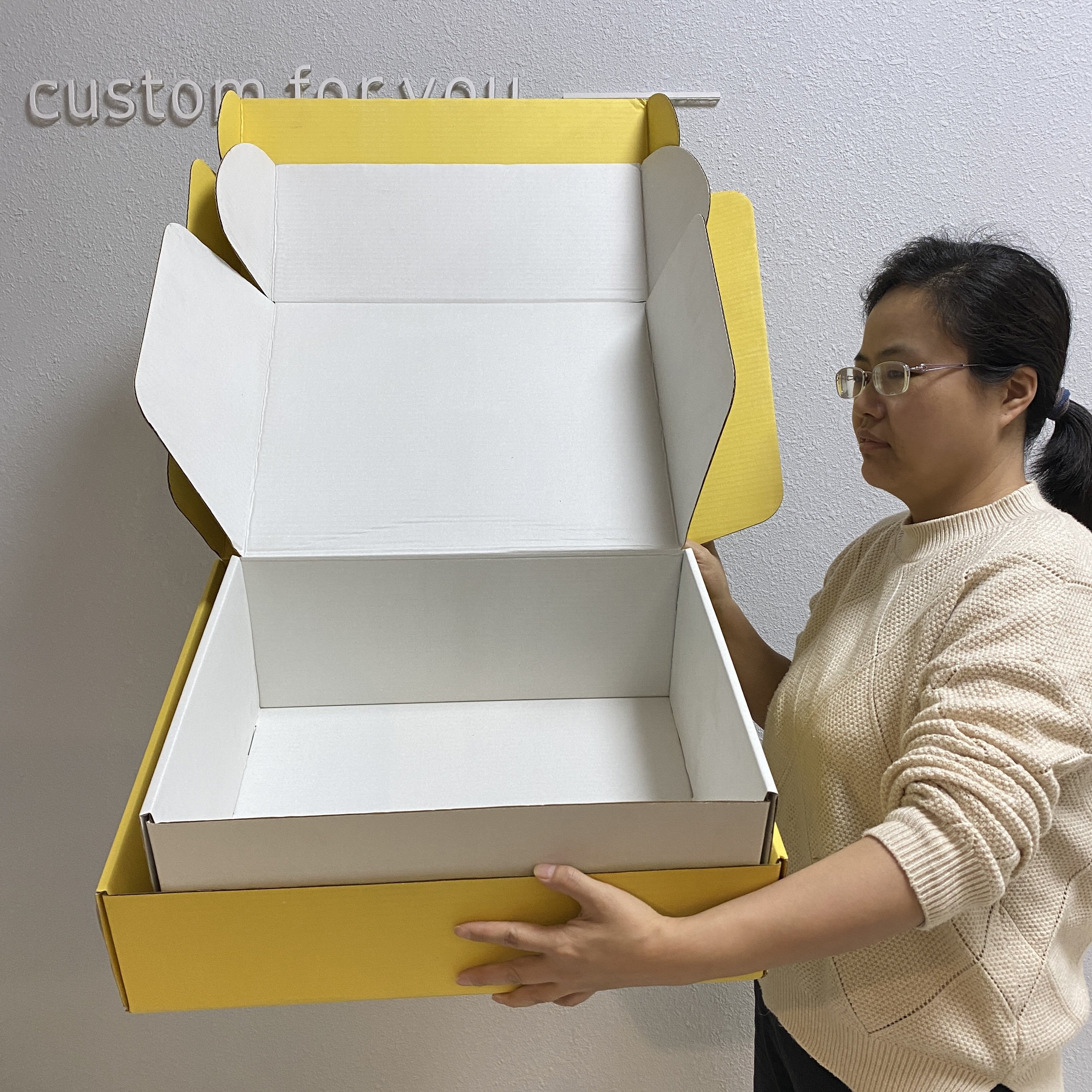 Luxury Gift extra large Shipping Box Design Logo Rectangle Large Cartons Mailer Box