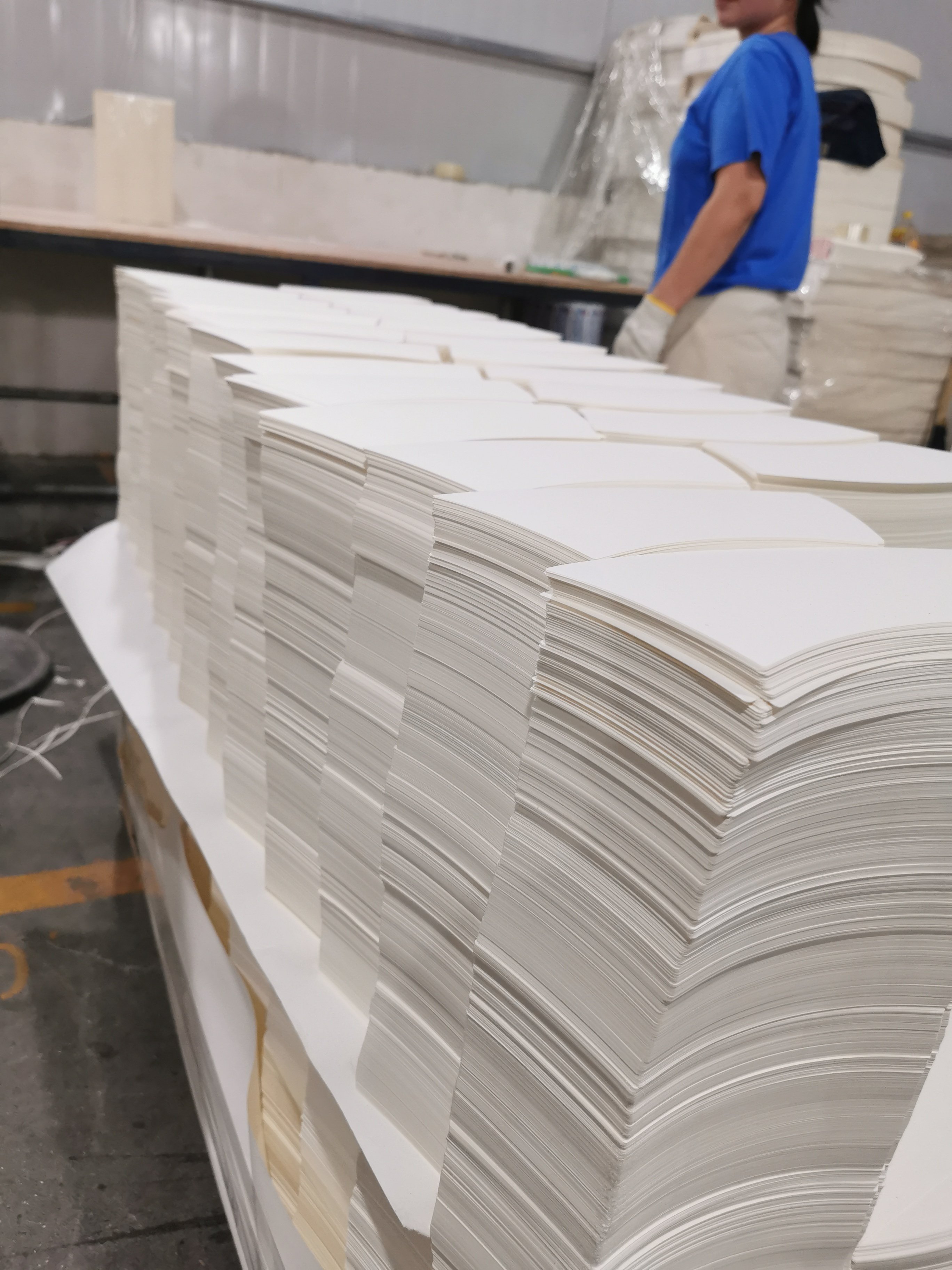 High-end design printed paper cup paper fan roll raw material