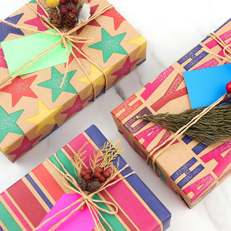 Merry Christmas Printed Gifts Wrap Paper sheets Factory Hot selling packaging custom kraft wrapping paper set
