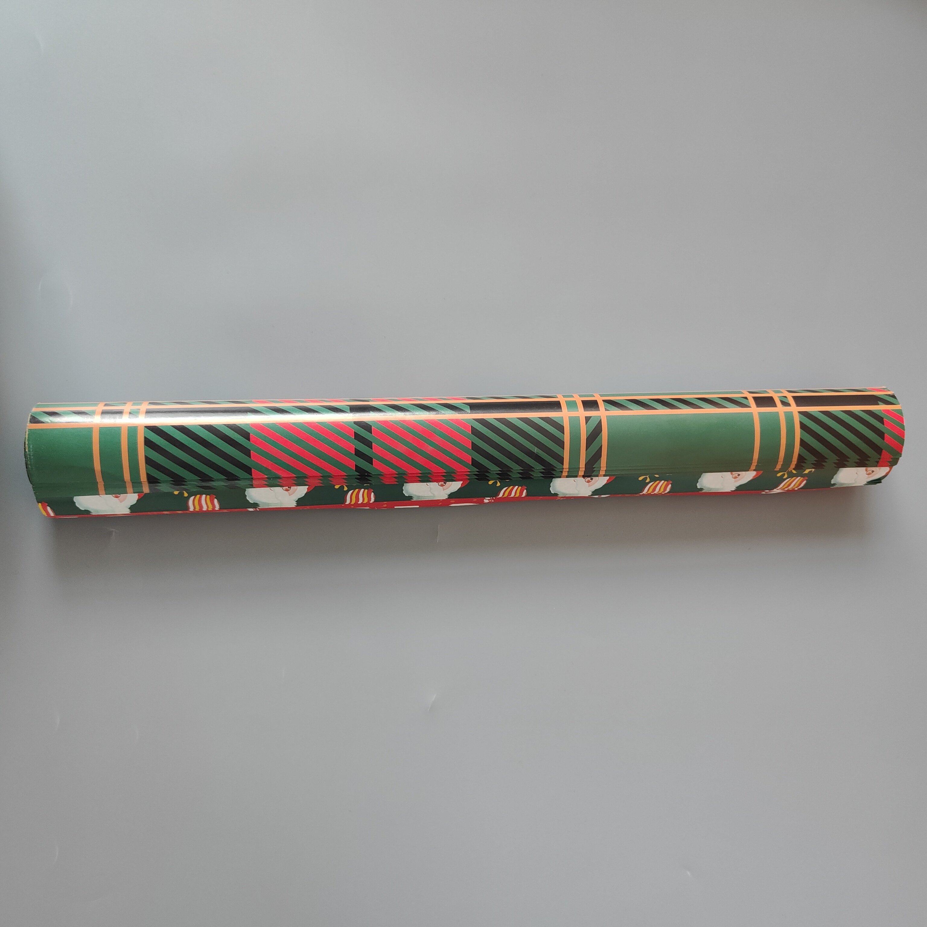 Supply recycled shrink gift packing paper custom christmas wrapping paper roll