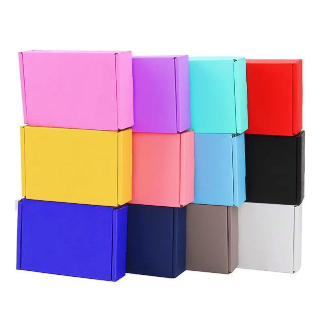 Customized Logo Recyclable Corrugated Transport Packaging Paper Box Underwear Clothing Colorful Gift Packaging Paper Box