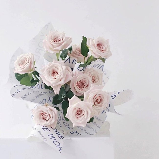 Ins style tulip wrapping paper packaging flower wrapping tissue paper flower bouquet gift packaging wrapping nets paper