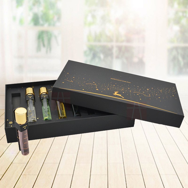 Custom Brand Logo Printed Lid And Base Elegant Mini Perfume Bottle Cosmetiesc Packaging Boxes