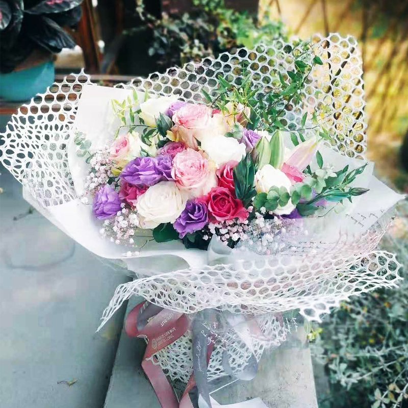 Hot Sale Florist Supplies Decoration Bouquet Gift Packing Net Pure Color Gauze Flower Bouquet Wrapping Paper Sheet