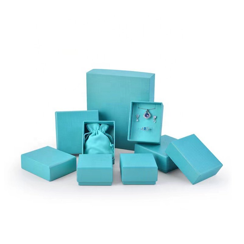 Factory Custom Lake Color Lid And Base PaperJewelry Packing Gift Boxes With Handle Bags
