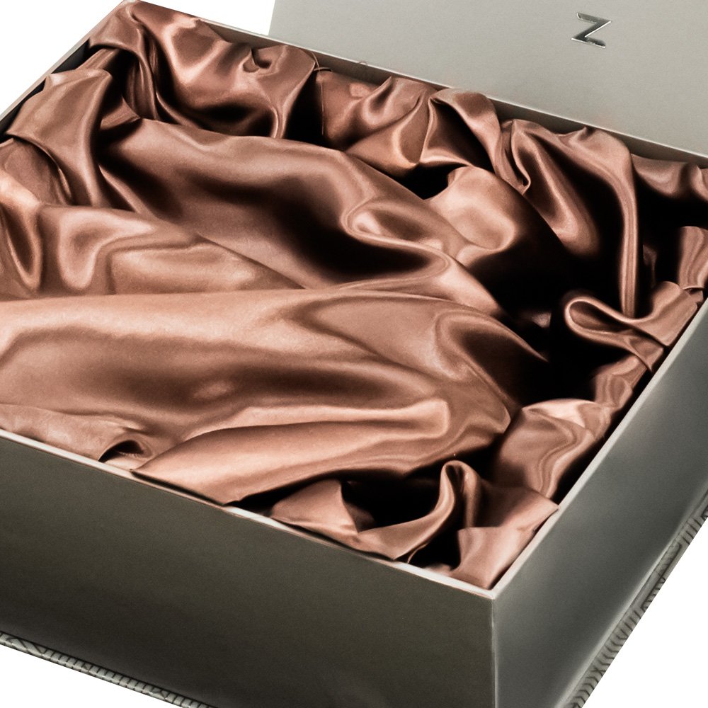 Factory-Supplied Silk Fabric Folding Box Magnetic Clamshell Type Storage for Cosmetic Gift Packaging Paper Boxes