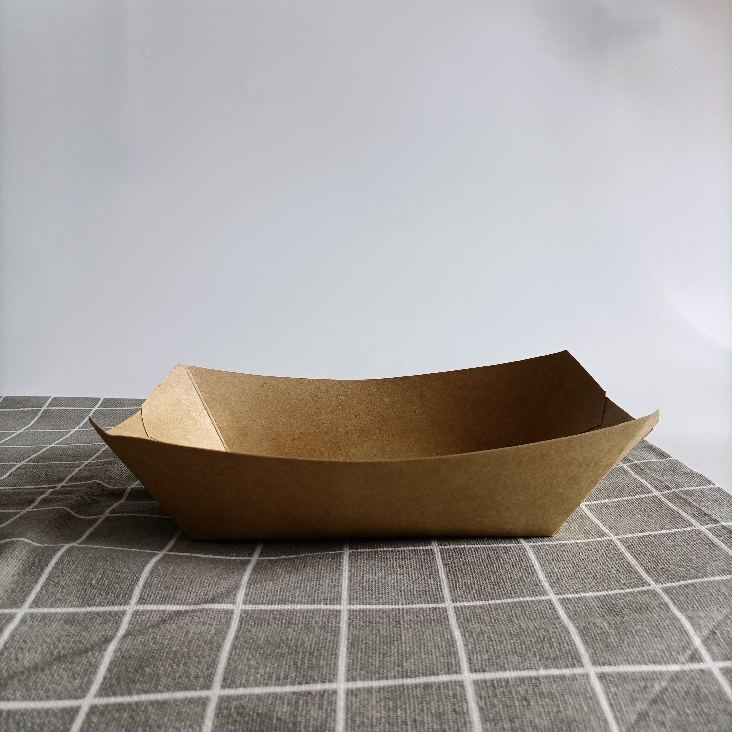 White Kraft Paper Food Package Takeaway Food Box Tray With Pla Lamination Nature Kraft Paper Snack Tray With Plastic Lid