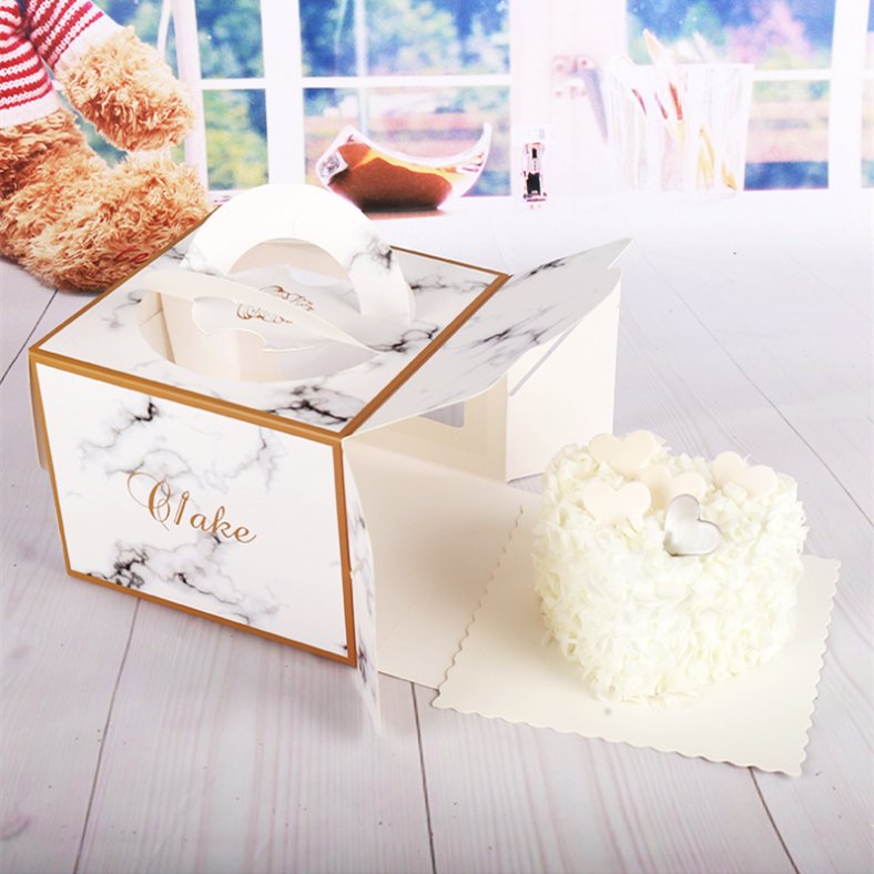 Food grade handle custom eco-friendly portable paper cake box food packaging box for birthday cake carrying with window