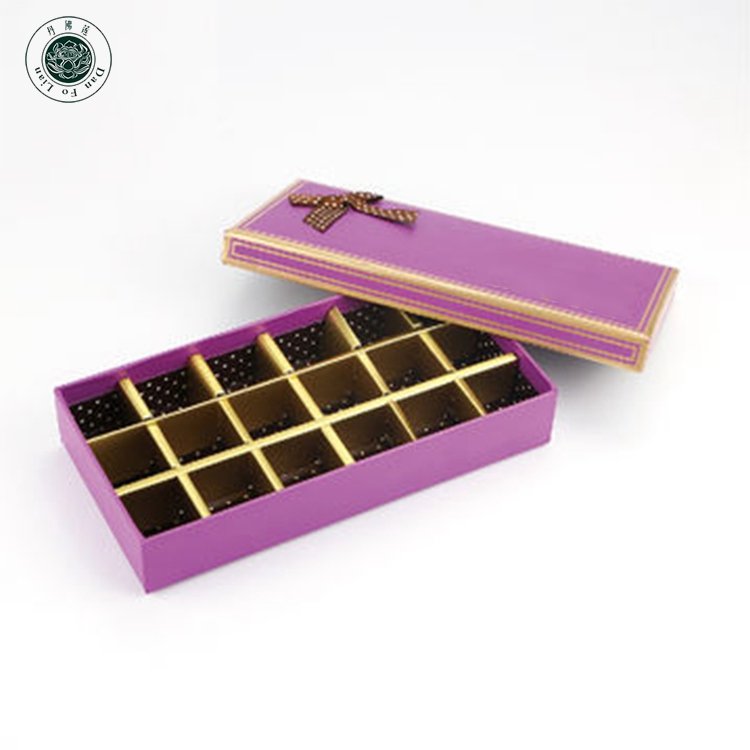 lid and bottom 2 piece boutique gift box for candy golden chocolate gift packaging box with ribbon