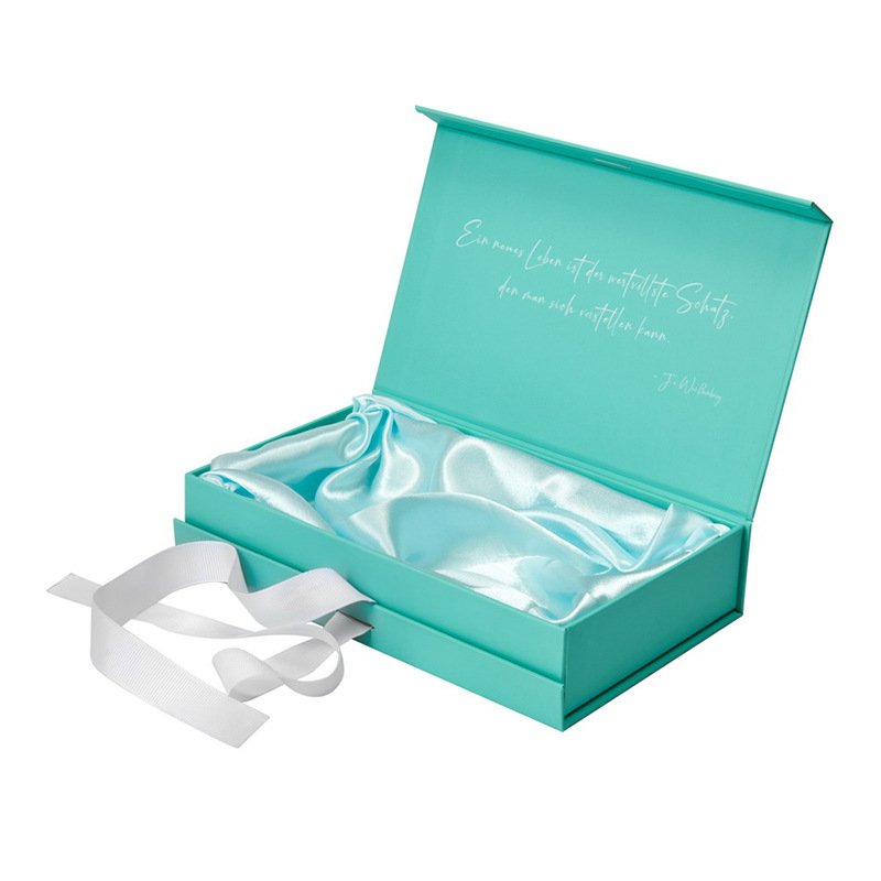 Custom Logo Luxury Rigid Cardboard Hair Extensions Wig Clothes Packaging Satin Lining Magnetic Package Gift Paper Box