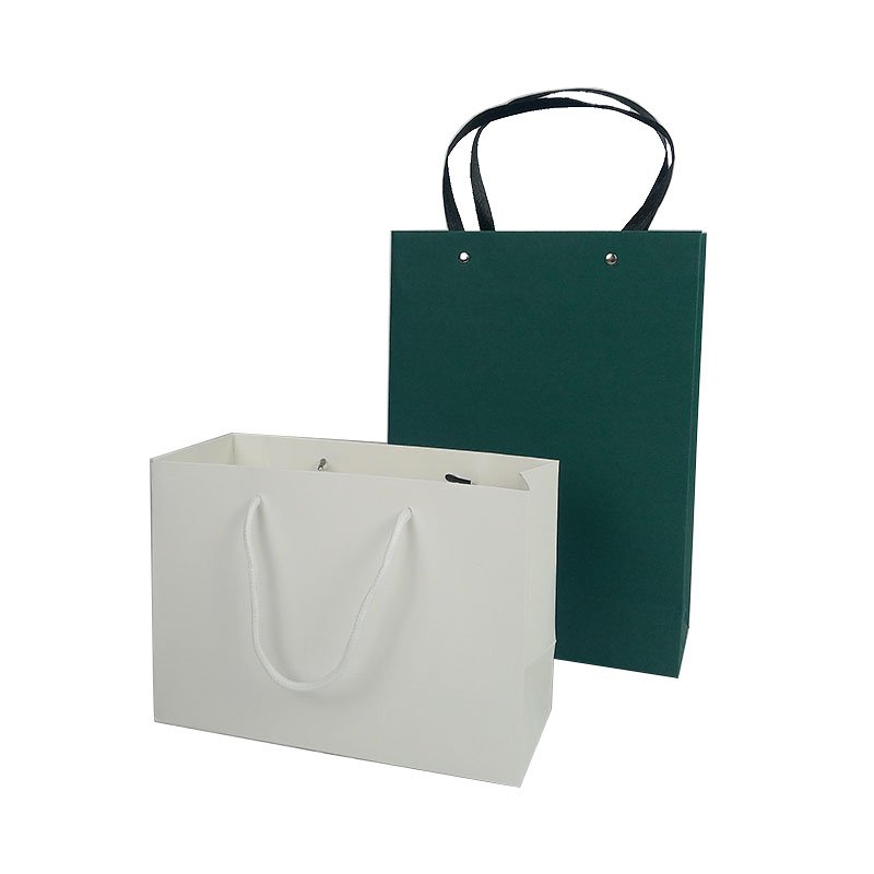 Custom Your Own Logo Luxury Cardboard Black Shopping Gift Clothes Shoes Packing Paper Bags With Handles