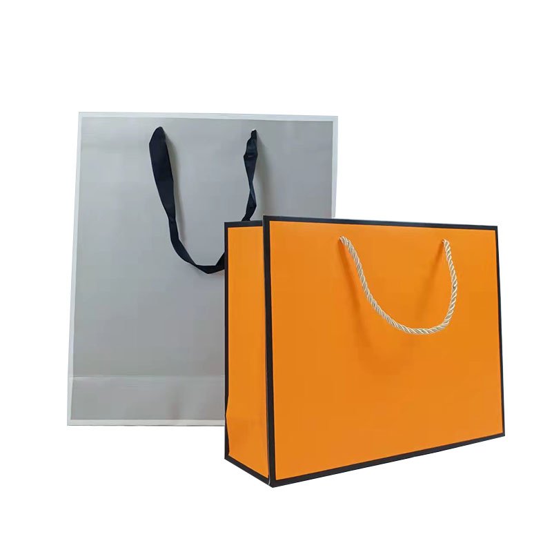 Custom Your Own Logo Luxury Cardboard Black Shopping Gift Clothes Shoes Packing Paper Bags With Handles