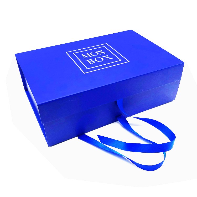 custom Cardboard Navy blue Wedding Favor Party Package Boxes with Logo Luxury Magnetic Hamper Royal Blue Gift Box Packaging