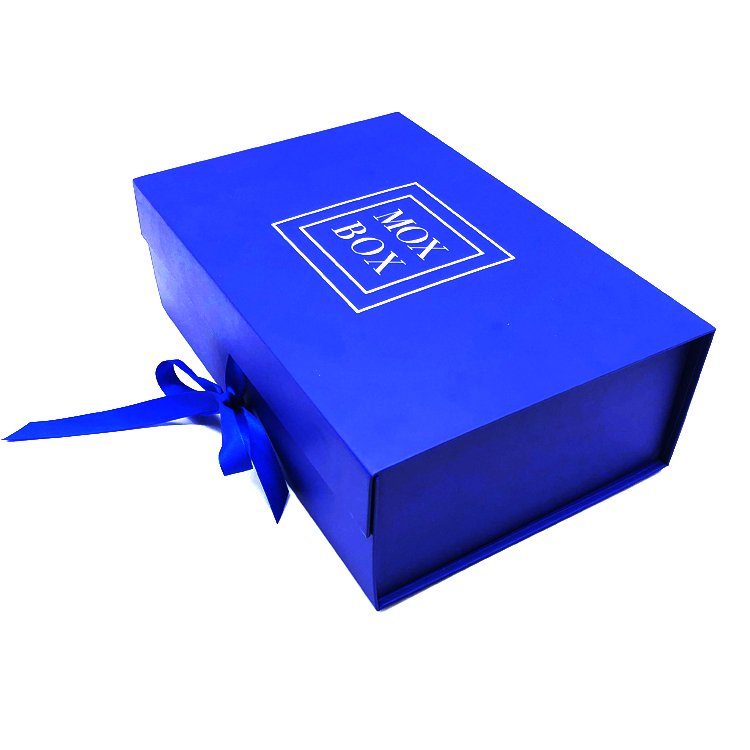 custom Cardboard Navy blue Wedding Favor Party Package Boxes with Logo Luxury Magnetic Hamper Royal Blue Gift Box Packaging