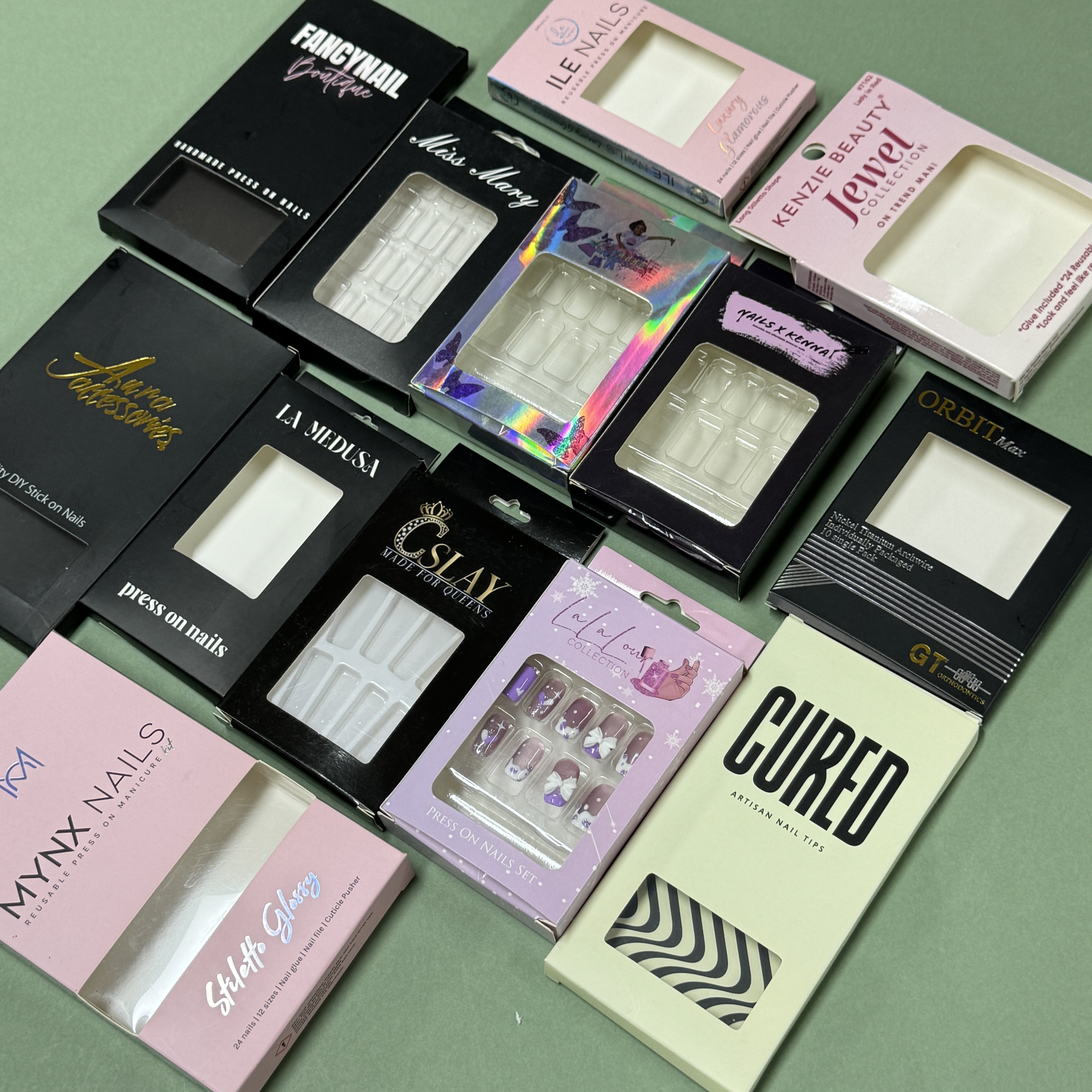 Normal/special material press on nail packaging box custom nail box for press ons