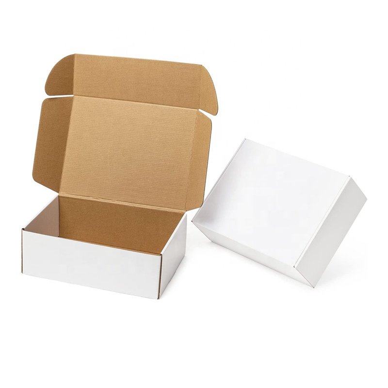 Luxury Clothing Shoes Corrugated Board Silver Socks Kraft Box Custom Clothing Package Box Gift Paper with Paper Socks Men Accept