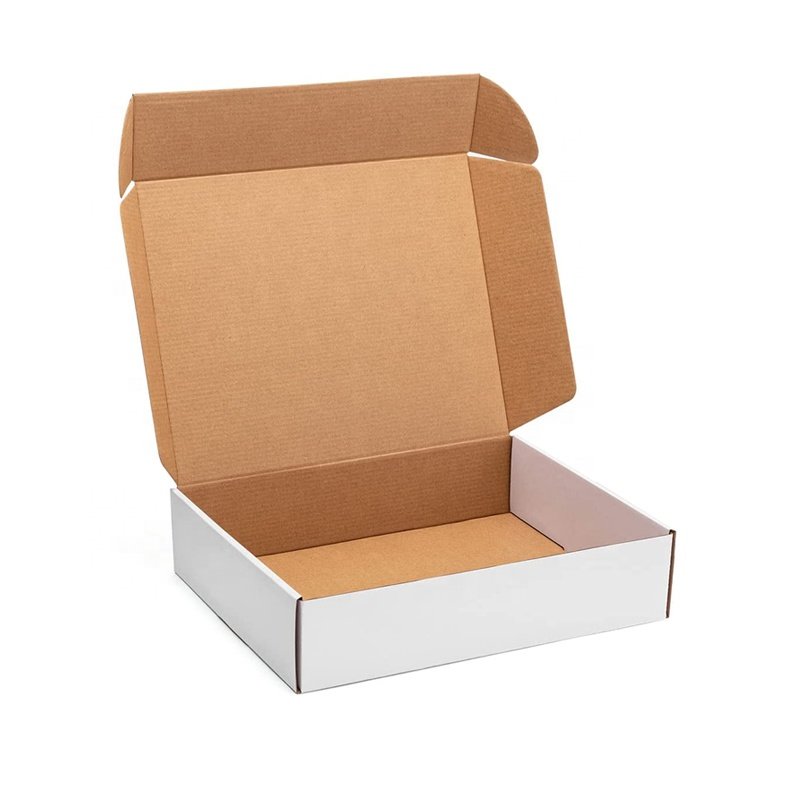 Luxury Clothing Shoes Corrugated Board Silver Socks Kraft Box Custom Clothing Package Box Gift Paper with Paper Socks Men Accept