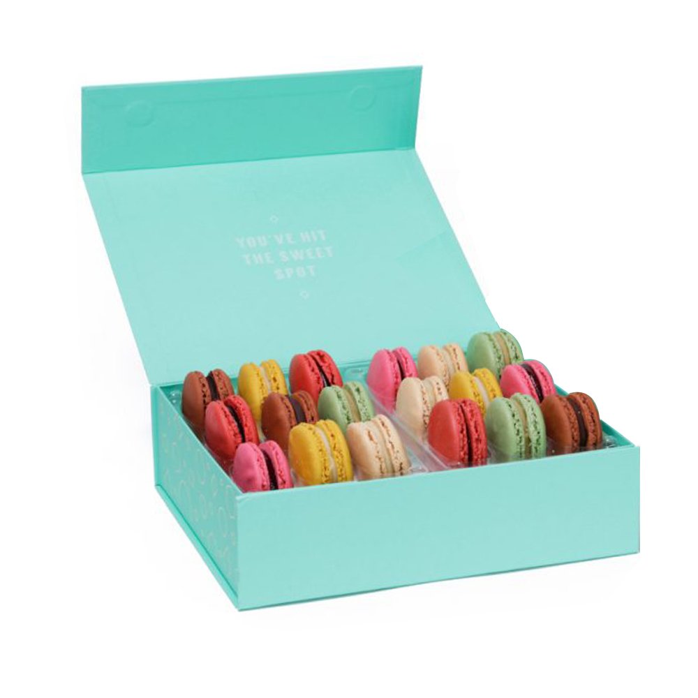 Custom Logo Caixa De Presente Premium Quality Magnetic Catch Chocolate Macaron Packaging Gift Box with Food Grade Blister Insert