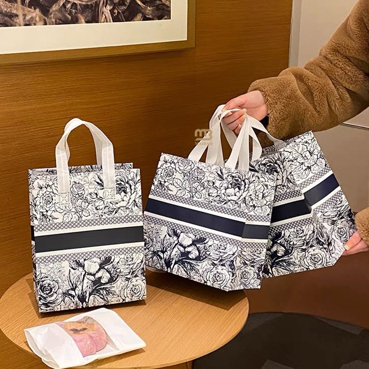 Custom eco non woven food delivery insulation foil bag reusable coffee takeaway thermal bag lunch cooler thermal lunch tote bag