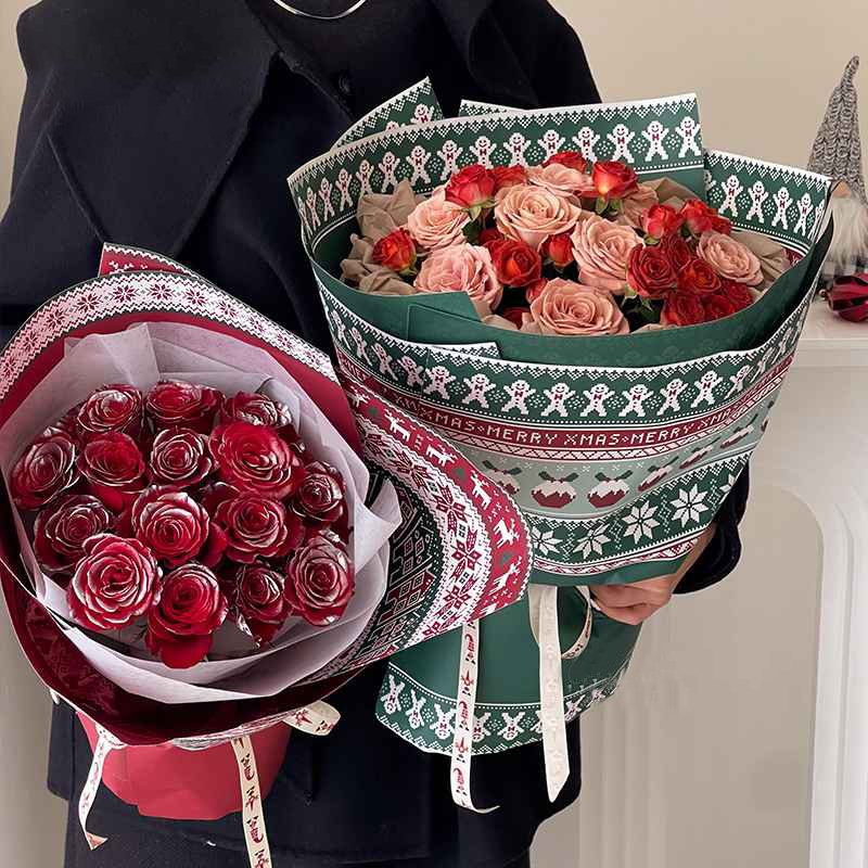 2023 New Design Christmas Floral Waterproof Plastic Bouquet Korean Packaging Paper Gift Flower Print Wrapping Paper
