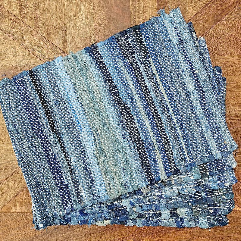 Rattan Placemat In Blue Vibrant Luxury Cotton Washable Non-Slip Mat Dinnerware Placemats