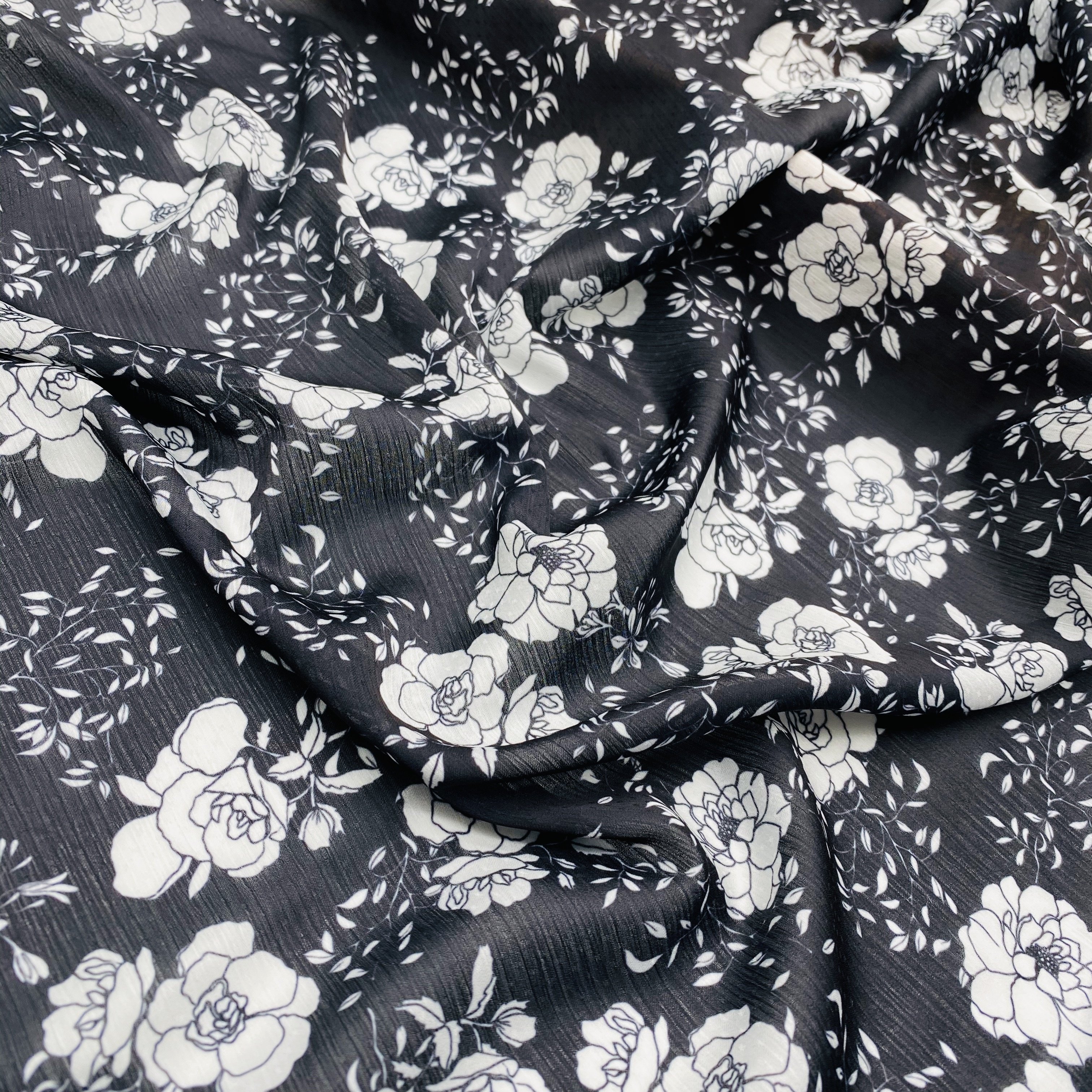 Crepe Chiffon Textile black printed design fabric chiffon Polyester yoryu chiffon Fabric For Ladies dress fabric women clothing