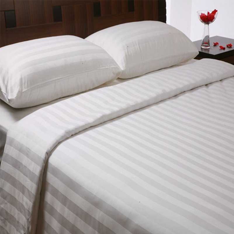 Guangzhou factory professional wholesale custom made new design 100 cotton 5 stars hotel bed sheet bedding set