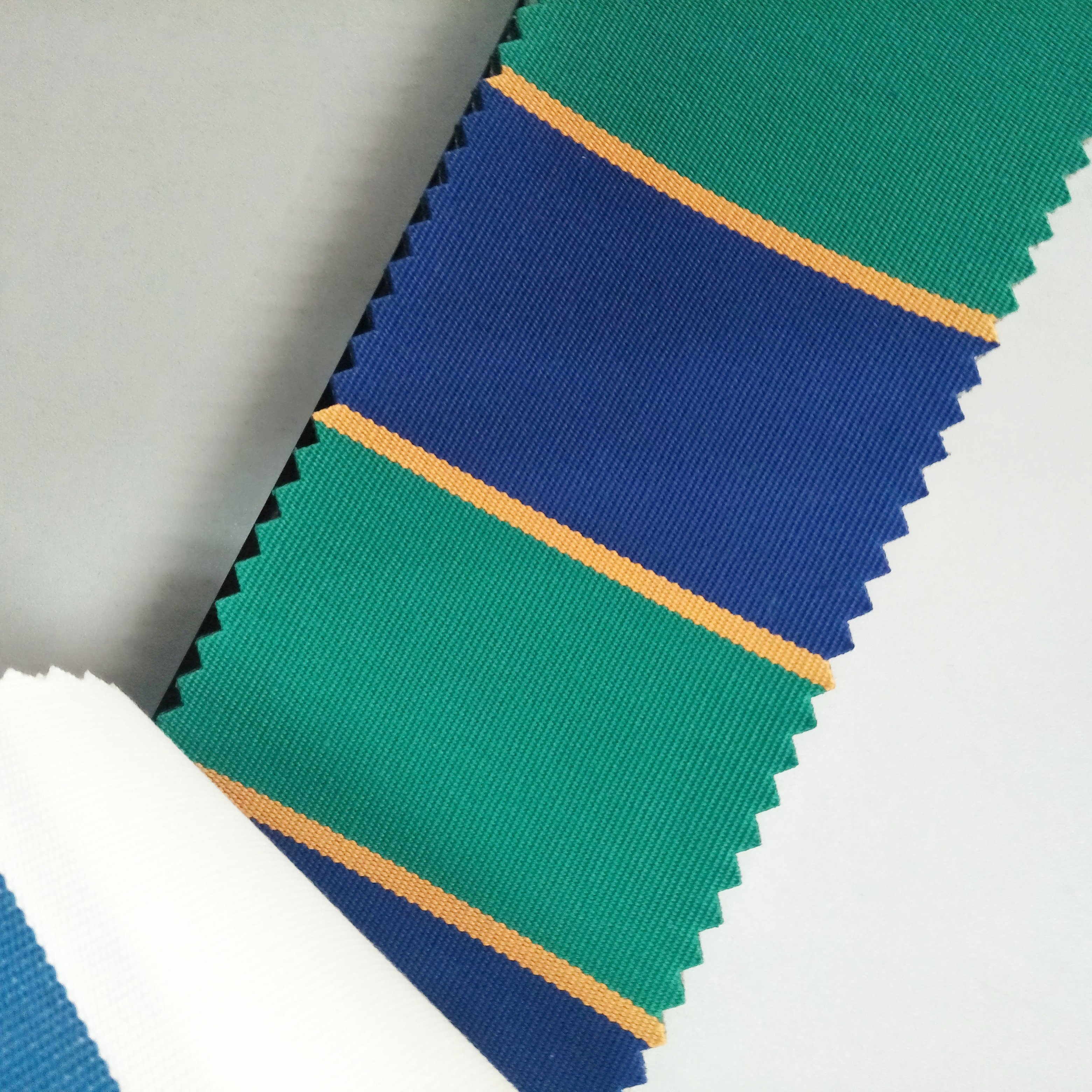 100% Polyester Oxford Yacht Awnig Fabric Anti-Static Feature Woven Pattern Stripes Plain Design 280gsm-350gsm Year Warranty