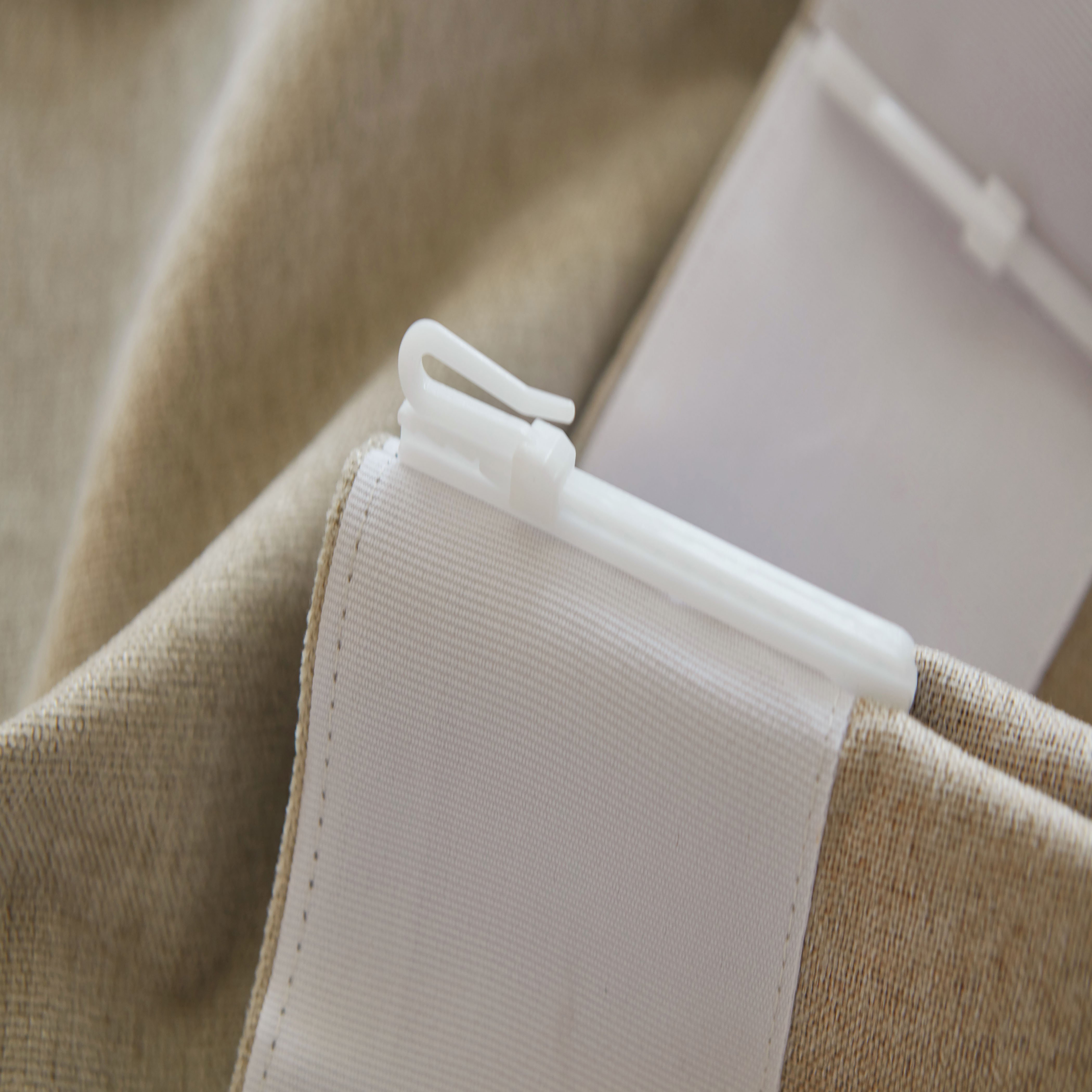 Bedroom curtain full blackout 2024 new living room cream wind and snow Chenille with linen fabric sunshade free