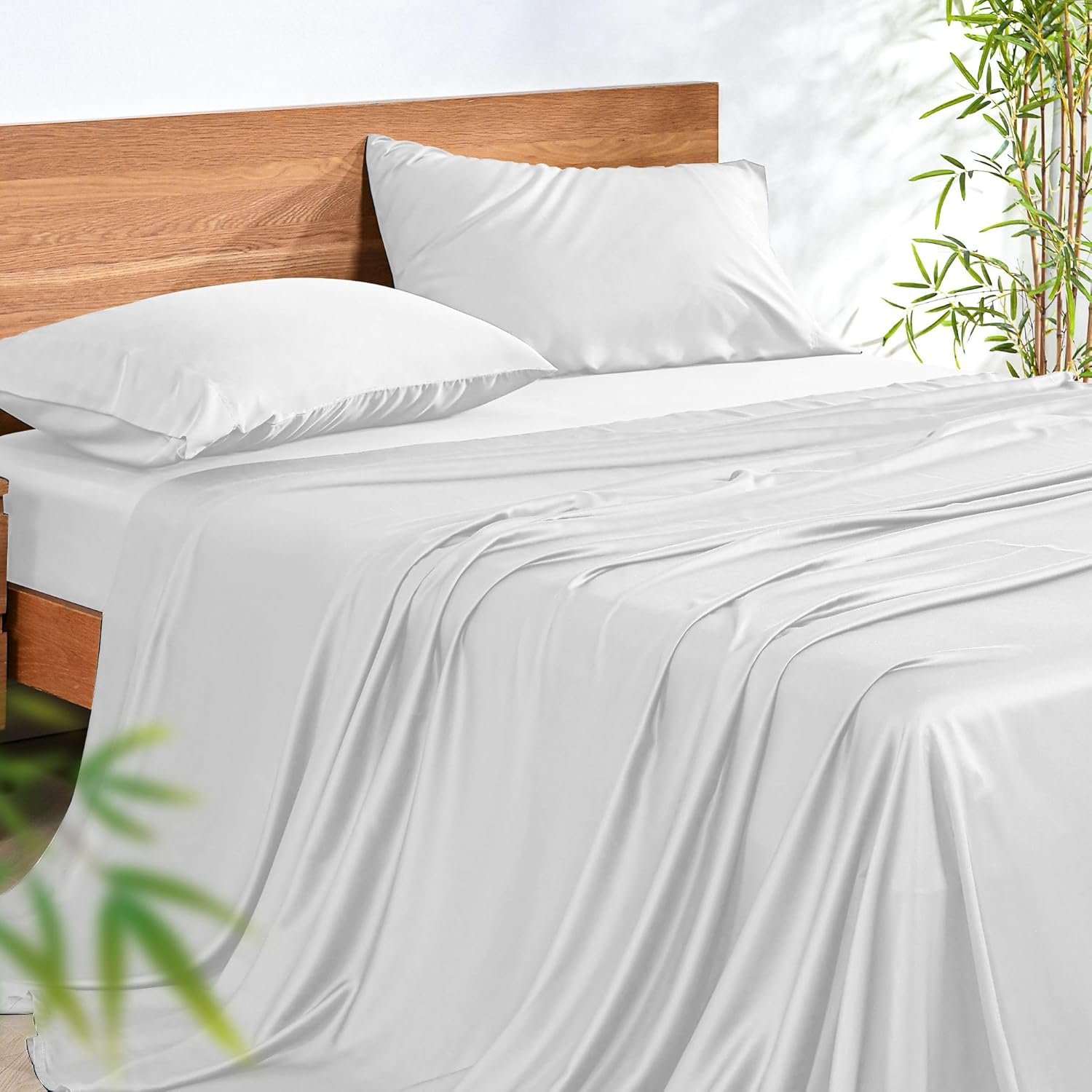 Wholesale Eco-Friendly Luxuriously Bedding Set 100% Natural Bamboo Sheet Cooling Breathable Bedding