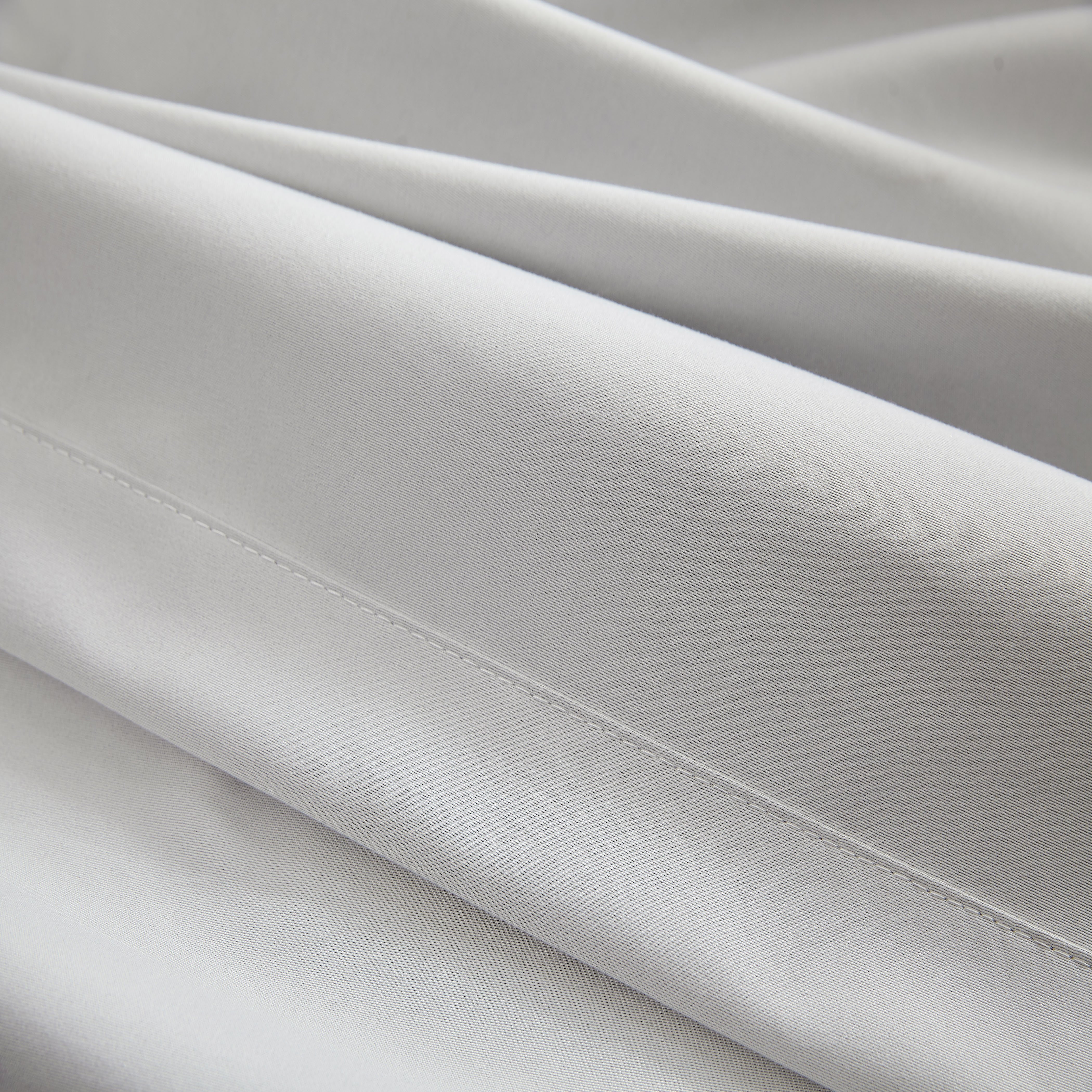Jiaxing and Zhejiang polyester fabric bed room linen curtain fabric home and hotel 100% blackout curtains