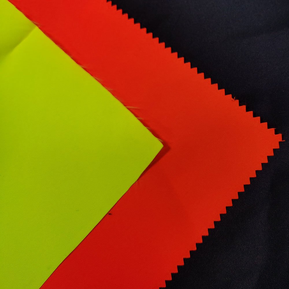 Wholesale 100% Polyester 300D Oxford Fabric PU Coated Waterproof for Tent Backpack Woven Technique Blackout Feature for Garments