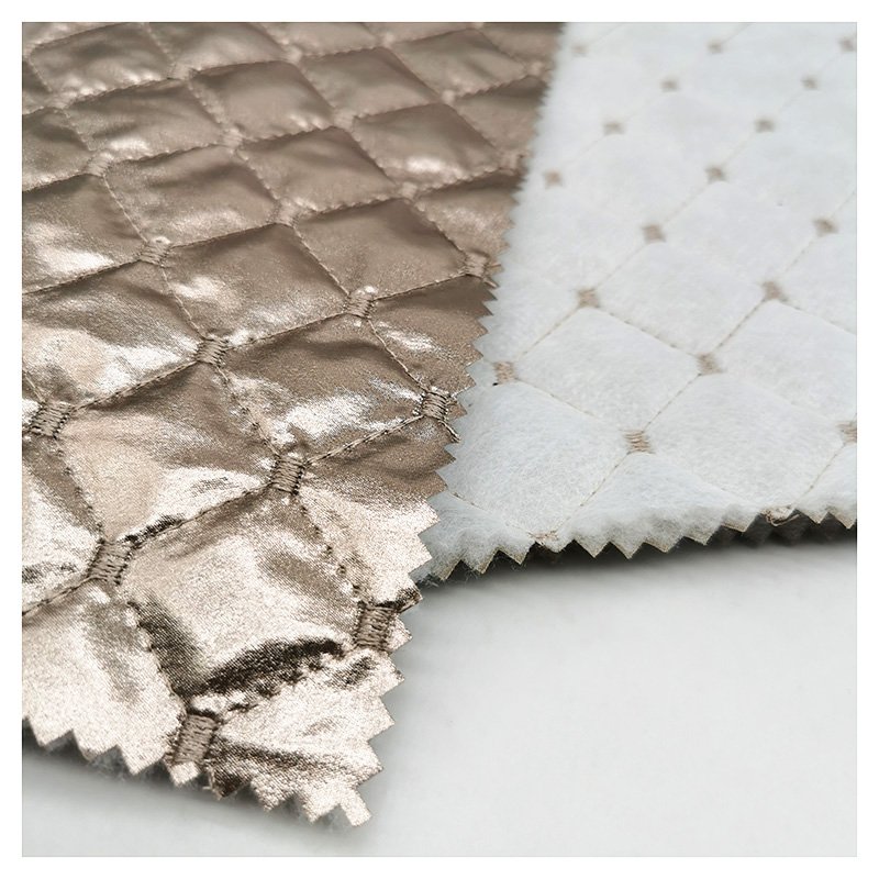 shiny quilted fabric gold stamping 100% polyester 260T pongee quilting fabric for garments/winter jacket