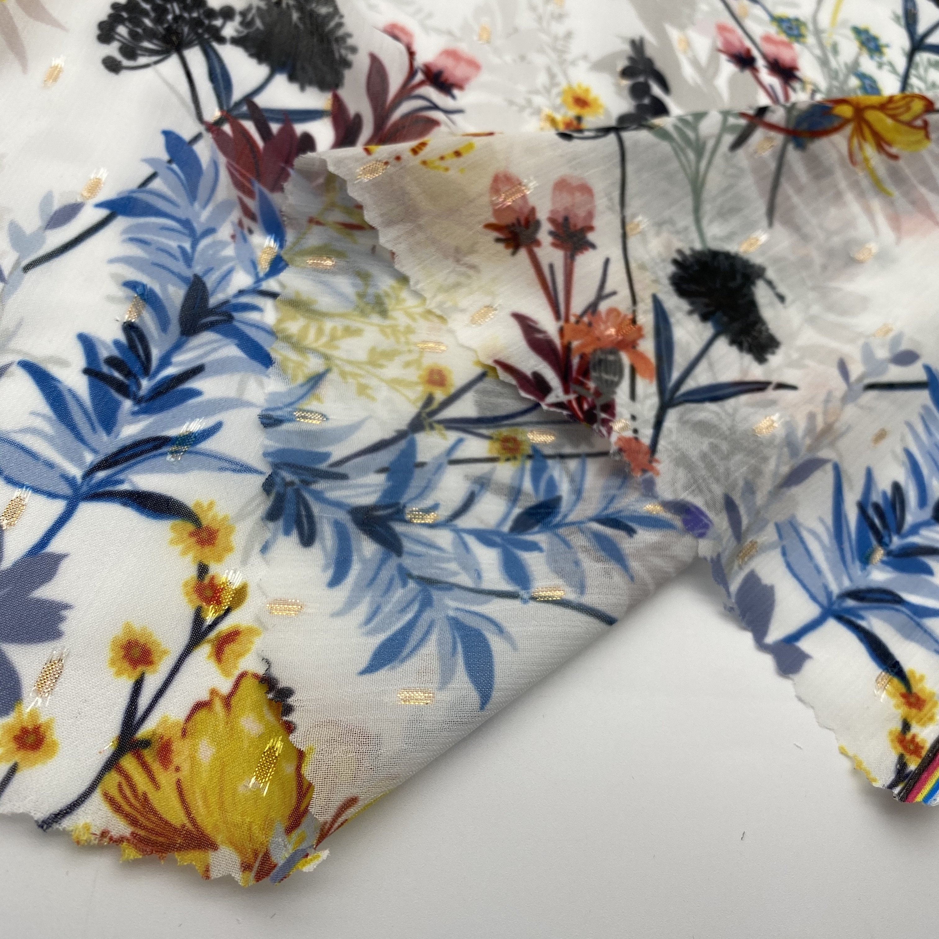 2020 NEW FASHION 100% POLYESTER FABRIC METALLIC GOLD PRINTED CHIFFON LUREX FABRIC JACQUARD FABRICS FOR DRESS