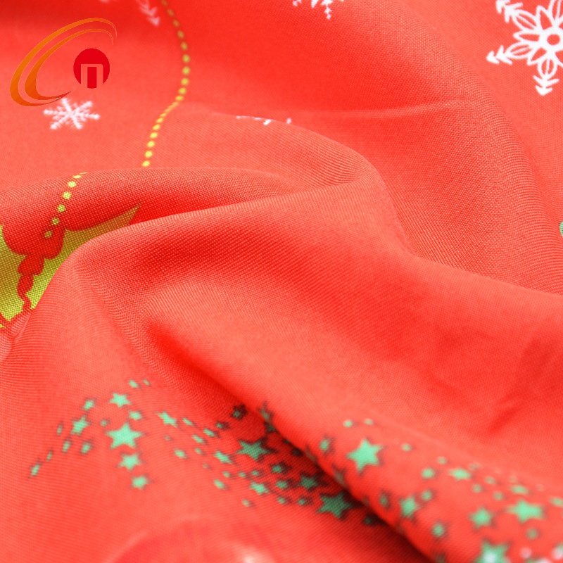 Chunnuo Textile 100% Polyester Woven Fabric Mini Matt Merry Christmas pattern for Table Colth