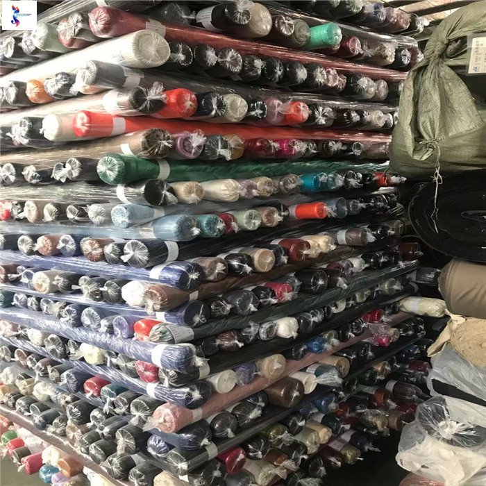 Hot Sale Comfortable Woven 100% Polyester Woven fabric taffeta plain dyed stock lot fabric