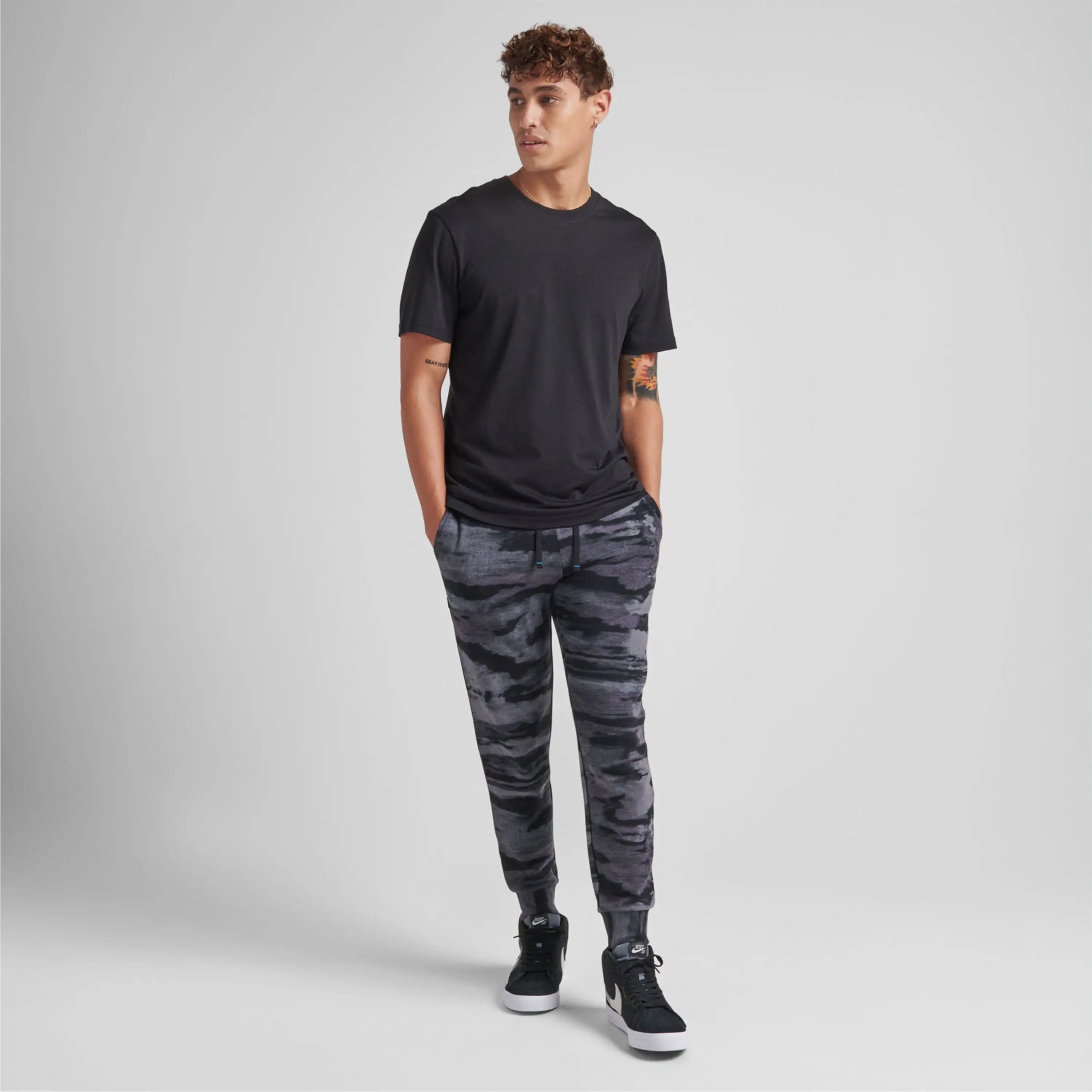 Men's Regular Fit Crewneck Bamboo T-Shirt Breathable Soft Viscose Fabric Plain Dyed with Printed Logos and Private Tags