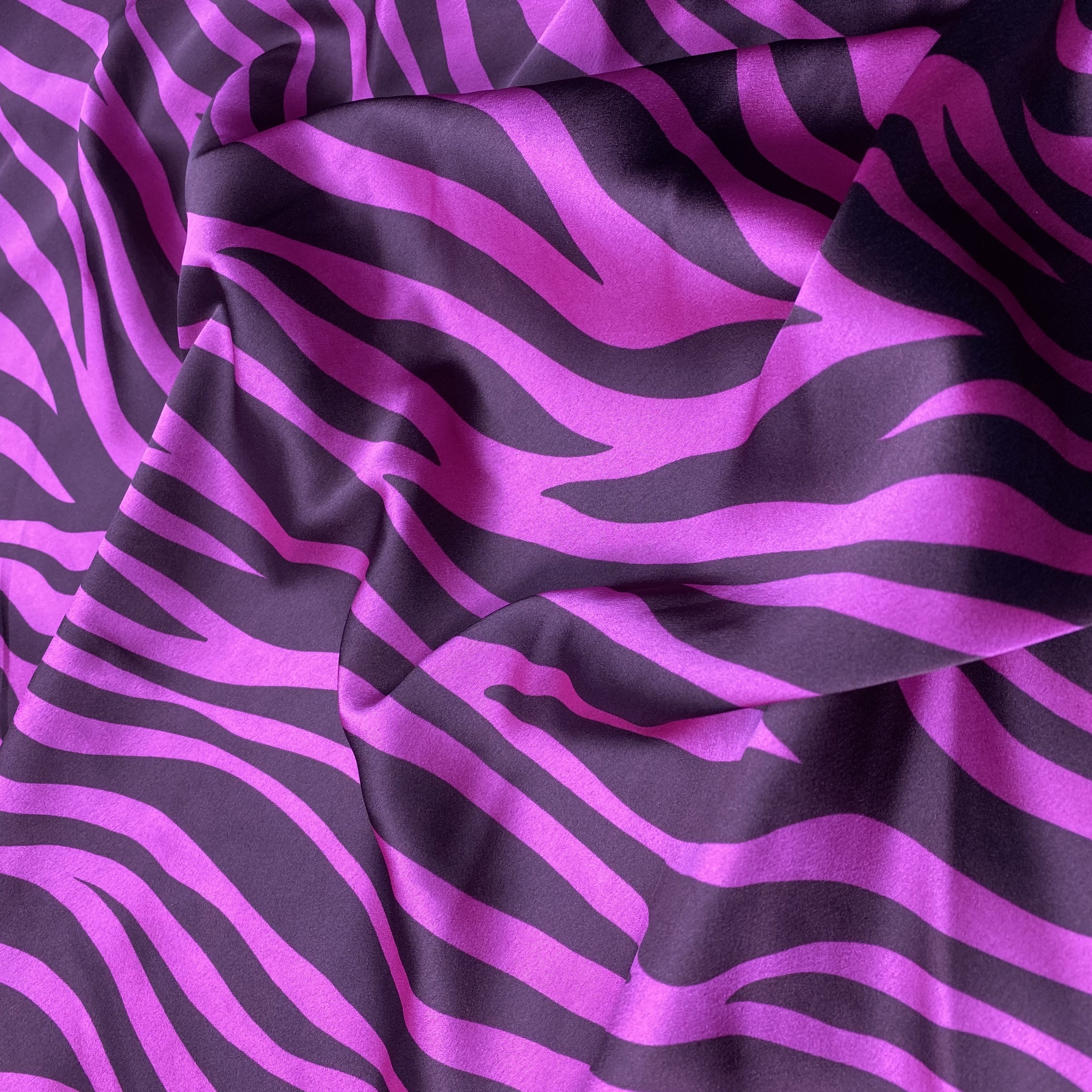cheap fabric in stock wholesale fabric zebra printing fabric spandex satin for garments