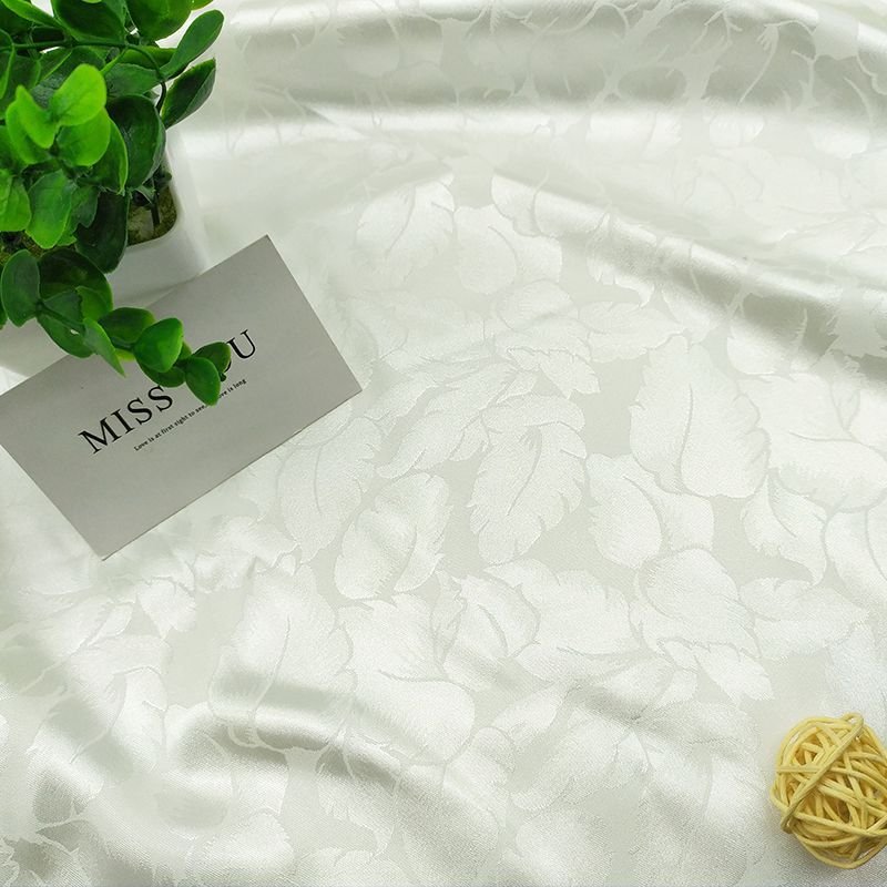Low Price Fabric Supplier Design 50D Polyester Imitation Silk Satin Feather Jacquard Elastic Fashion Shirt Hanfu Lining Fabric