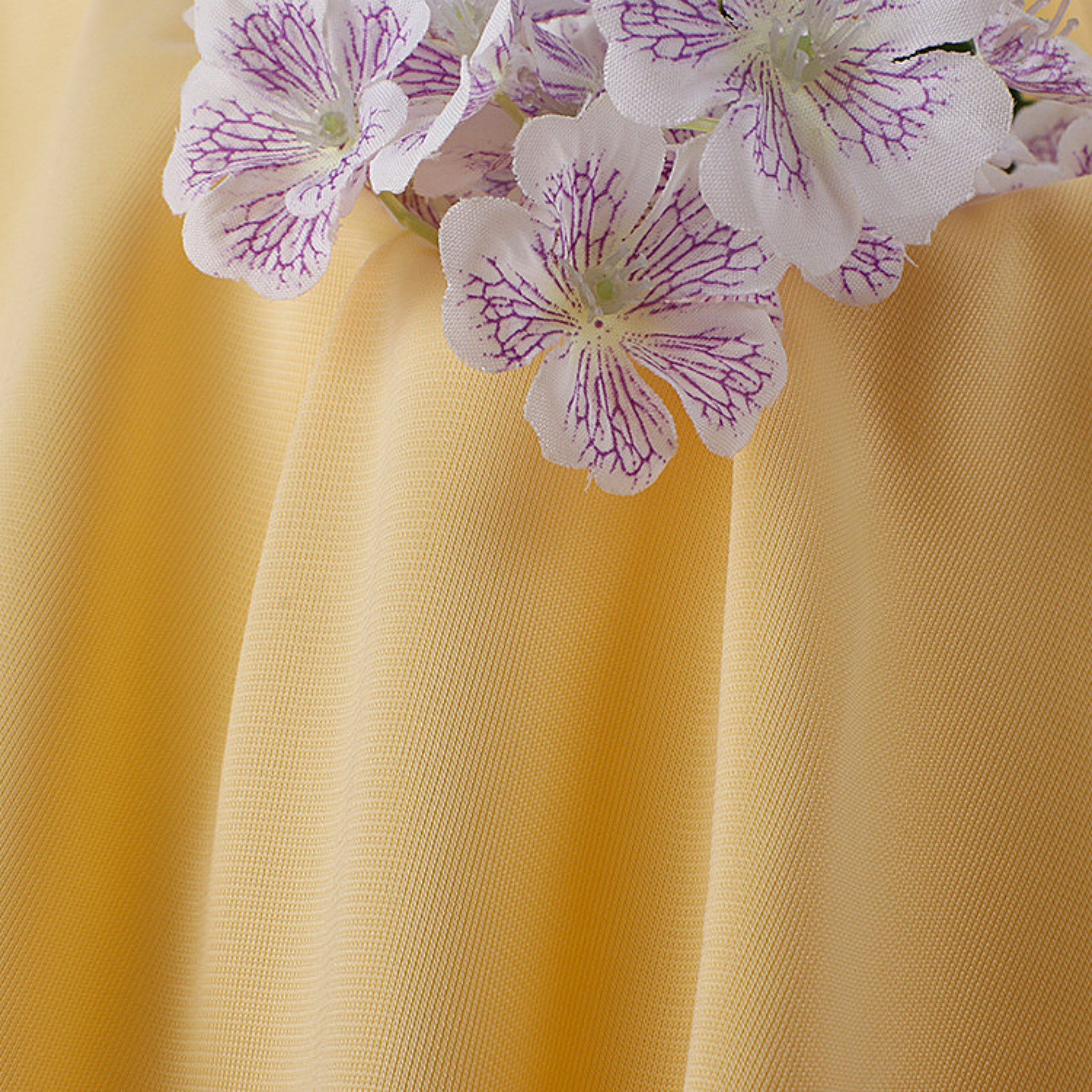 100% Polyester 230G Golden Velvet Knit Flannel Brushed Polyester Fleece Fabric for Student Sportswear and School Uniforms