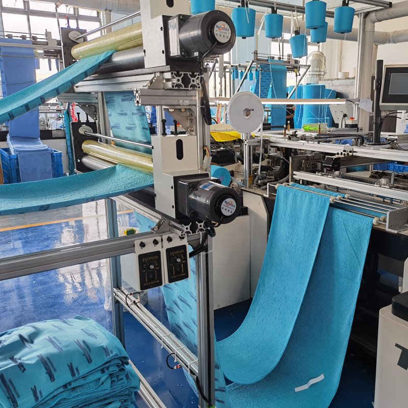 wholesale fabric factory cheap high quality microfiber cloth roll 100% polyester fabric for towel microfiber cloth fabric