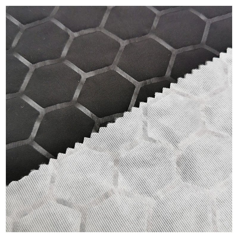 quilting fabric waterproof 100% polyester pongee football embossing quilted fabric for winter jacket