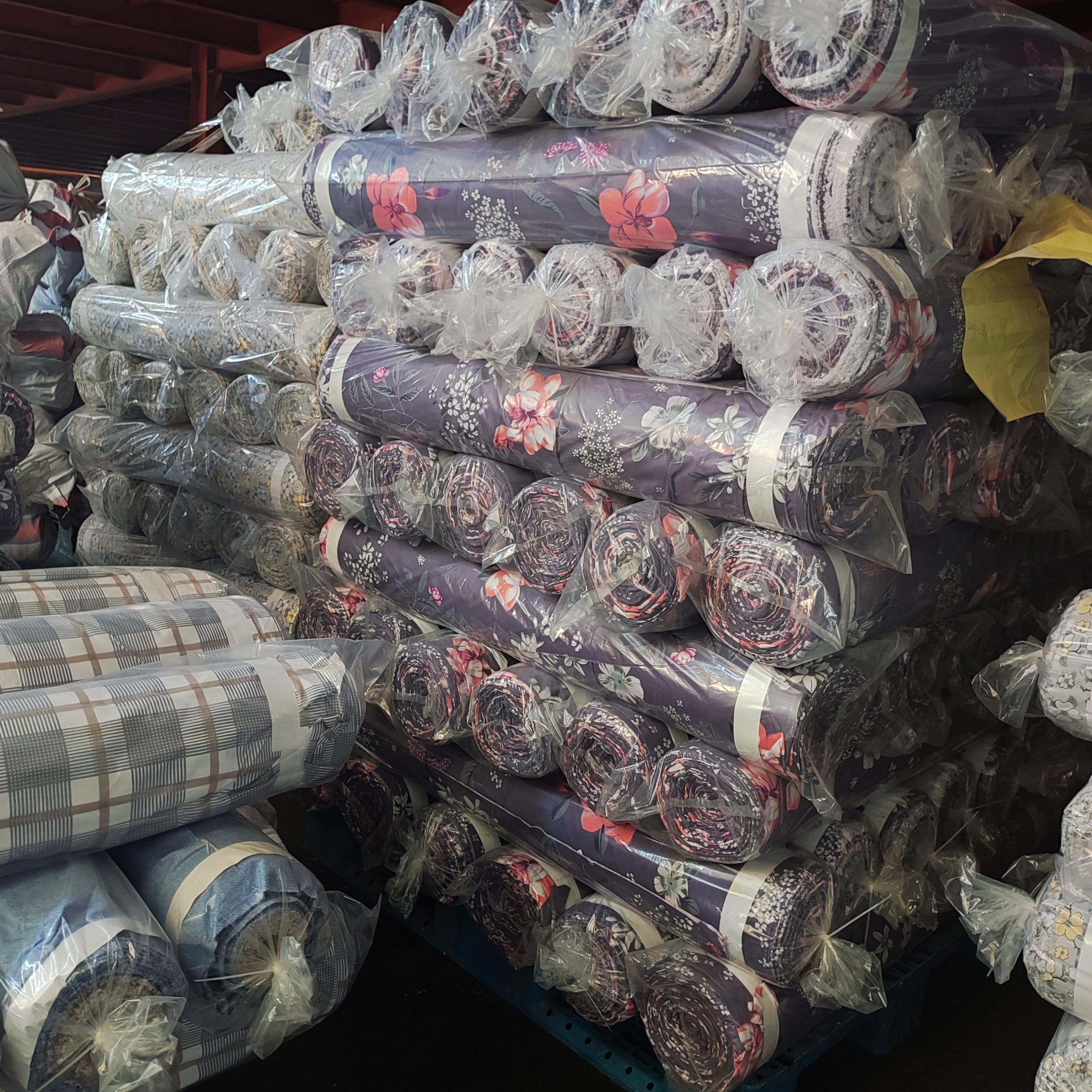 Factory price 100% polyester printed fabric for home textile bed sheet