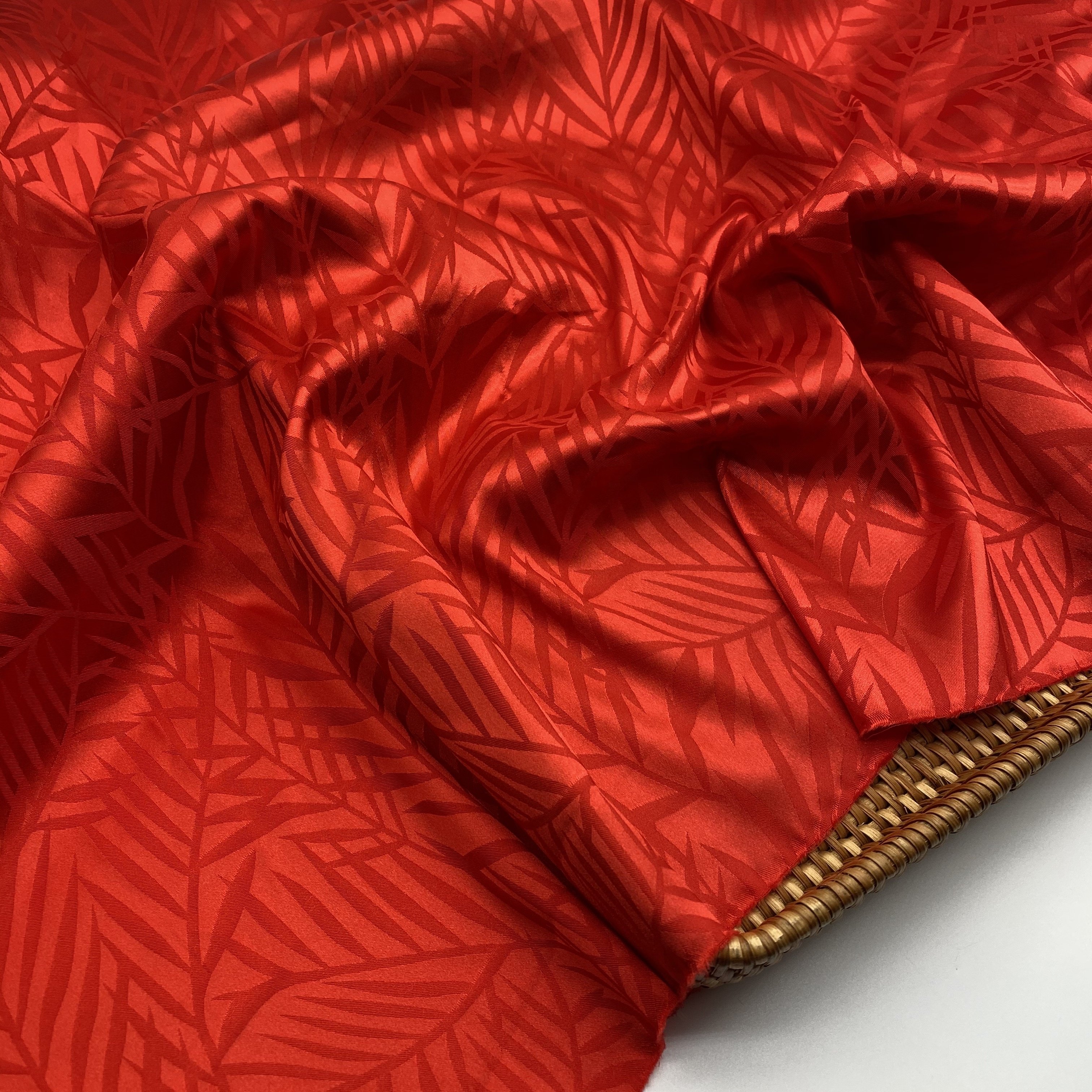 CLOTHING FABRIC SATIN POLYESTER FABRIC WHOLESALE JACQUARD SATIN FABRIC FOR DRESS