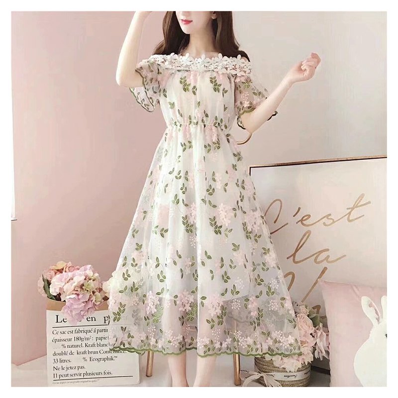 Yaqixin New Green Embroidered Mesh High Quality Fashion Dress Skirt Embroidered Cloth Wedding Lace Fabric