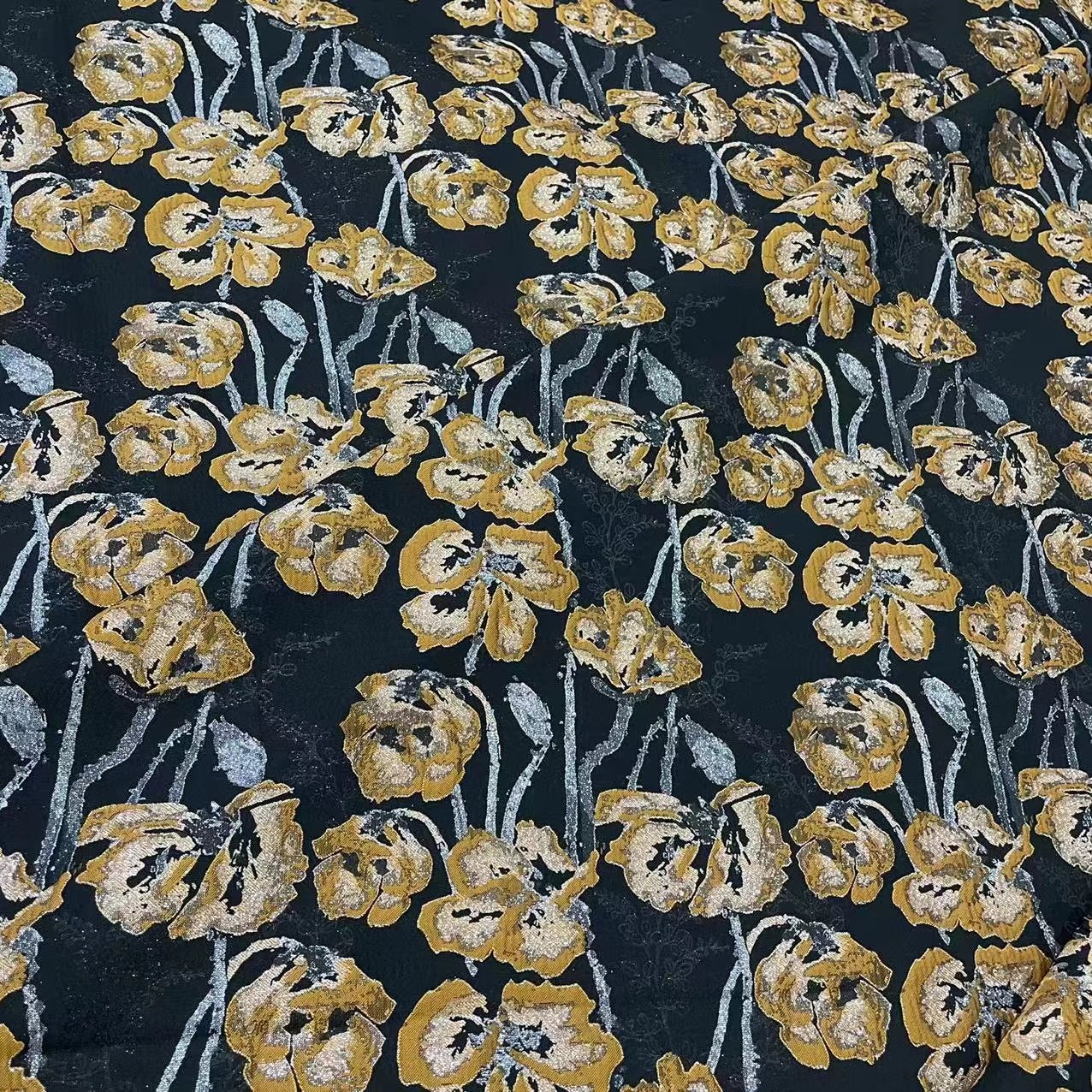 Fashion yarn dye elegant 3d flower jacquard brocade fabrics for ladys dress garments