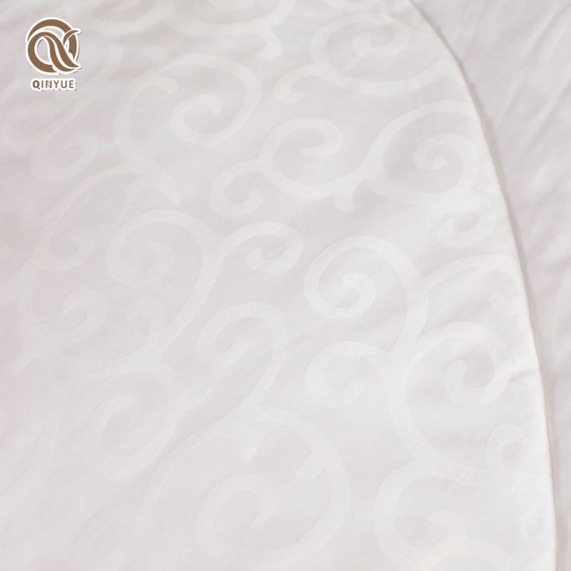 Customized Luxury Soft Wholesale King Full Light Yellow Jacquard fabric Bamboo Corn Filling Bamboo Comforter With Piping